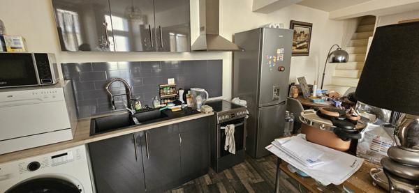 Vermenton (89270) Maison de village située dans le secteur de VERMENTON ( 89270).