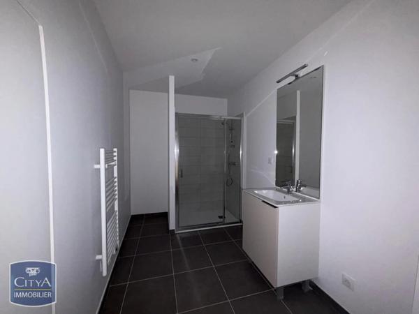 Appartement à louer 1 pièce 37m²