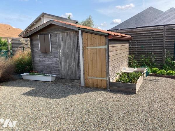 SAINTE JAMME SUR SARTHE Superbe pavillon de 132m² 