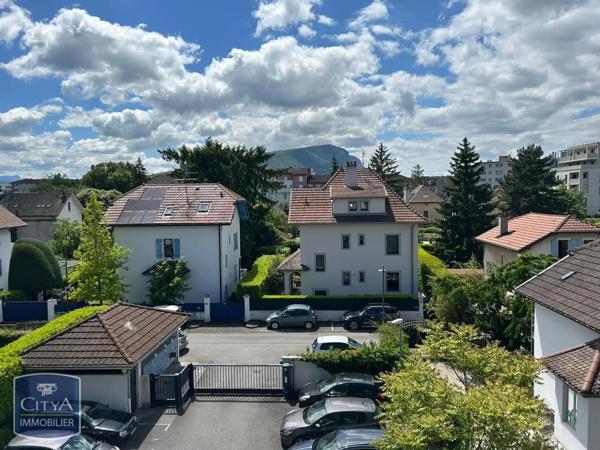 Appartement à vendre 3 pièces 53m² Ville-la-Grand (74100)