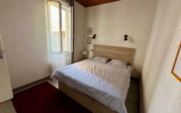 Appartement à louer    3 pièces • 65 m2 Narbonne
