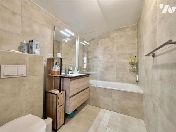 APPARTEMENT TYPE 4 DUPLEX DERNIER ETAGE + parking+ garage