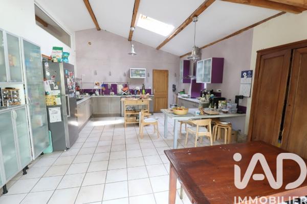 Maison à vendre 6 pièces 165 m² Clermont-Ferrand