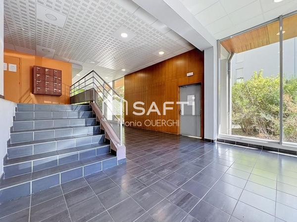 Appart T3 - 60 m² -  terrasse et garage