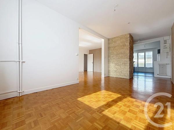 Appartement F5 à vendre  5 pièces - 88,83 m 2   GUERET  - 23
