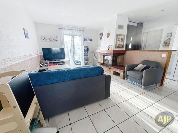 Vente maison Saint André De La Marche : 213 200 € - AJP Immobilier Saint-Macaire-en-Mauges