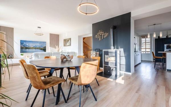 Maison à vendre    4 pièces • 149,24 m2 Rumilly