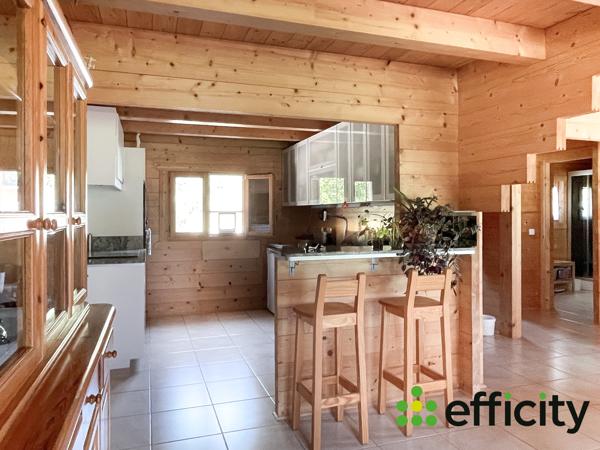 Maison
         6 pièces
        - 180 m² Bien prestige 625 000 € *