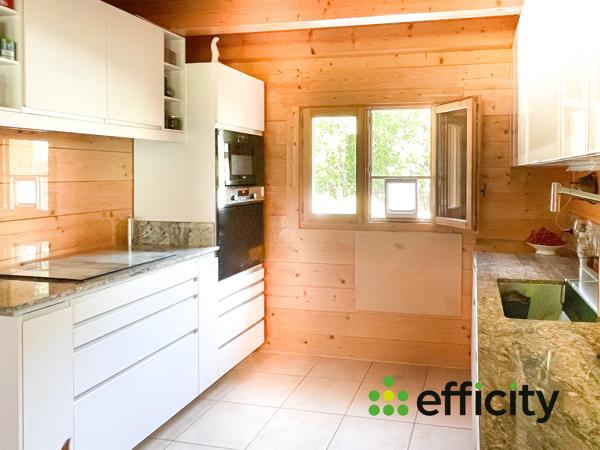 Maison
         6 pièces
        - 180 m² Bien prestige 625 000 € *