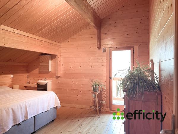 Maison
         6 pièces
        - 180 m² Bien prestige 625 000 € *