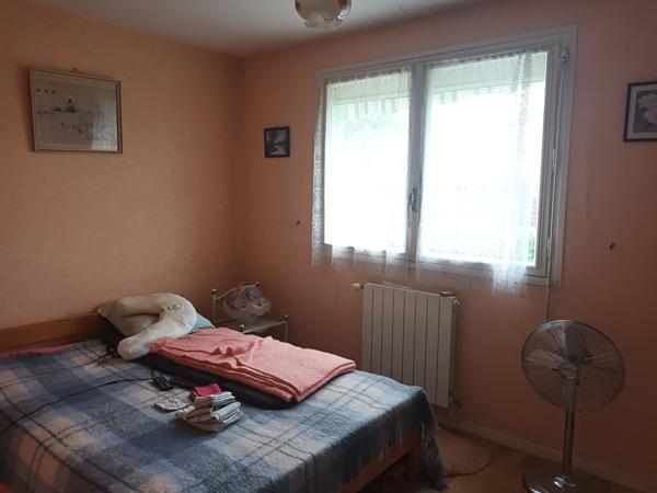 Maison de plain-pied avec garage et jardin Tonneins