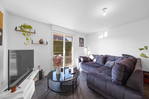 À vendre : Appartement T2 bis avec terrasse à BEAUNE + 2 parkings