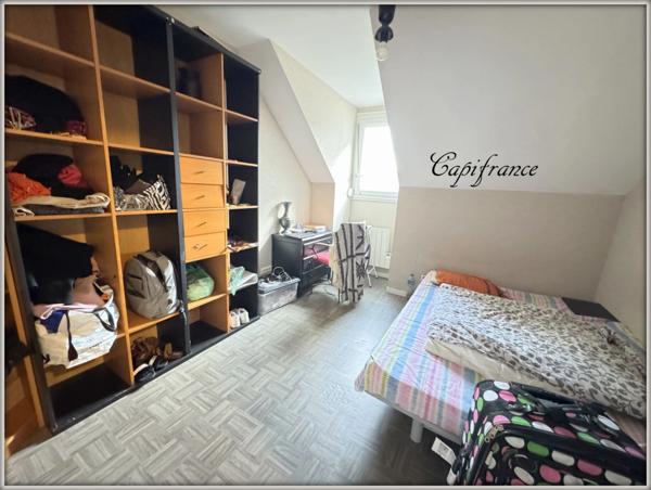 Maison à vendre 6 pièces 100 m² carrez et 120 m² au sol. Grand terrain de 1433 m² !.