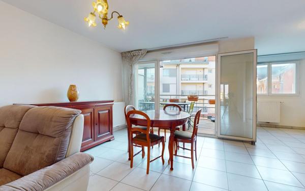 Appartement à vendre    3 pièces • 70 m2 La Roche-sur-Foron