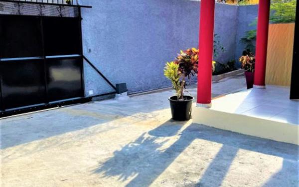 Appartement à louer    3 pièces •  Dzaoudzi