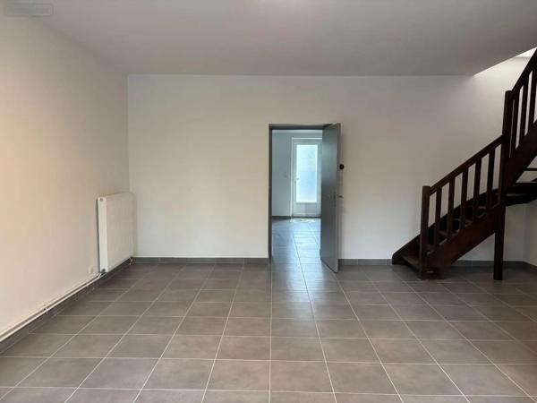 Location - Maison Fougères 35300 5 pièces 93 m 2