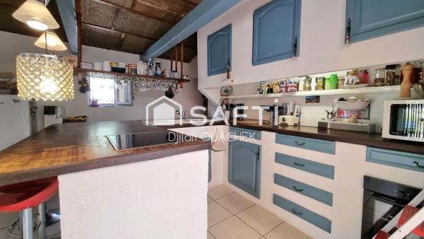 Maison 6 pièces de 150  m² avec piscine sur 4221m² de terrain