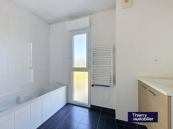 Appartement 3 pièces                                        - 35000 Rennes Réf : 126664