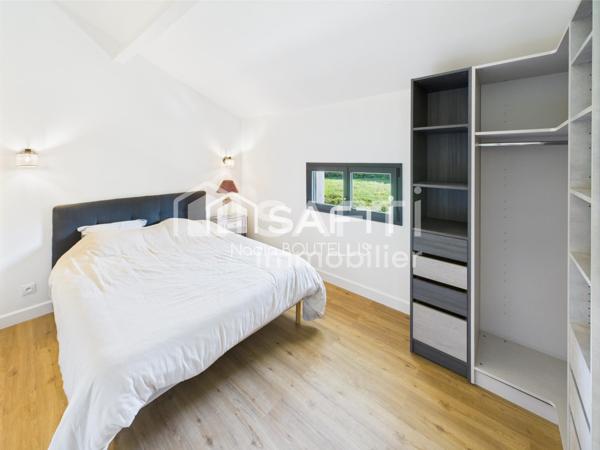 Belle maison à étage de 6 pièces, plus, une grange en R+1 de 110 M².