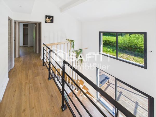 Belle maison à étage de 6 pièces, plus, une grange en R+1 de 110 M².