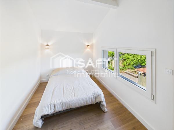 Belle maison à étage de 6 pièces, plus, une grange en R+1 de 110 M².