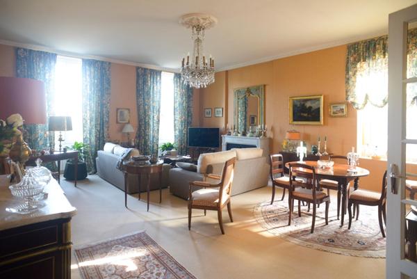 Appartement de 6 Piéces hyper centre de CHATELLERAULT à 1h20 de PARIS enTGV