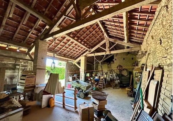 Demeure de caractère à fort potentiel