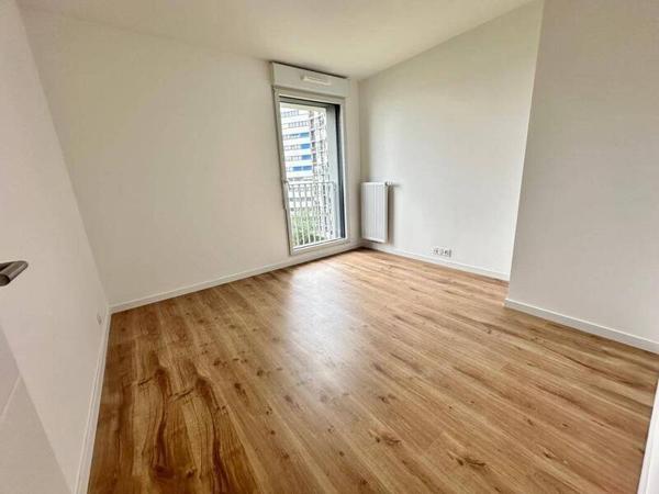 Appartement 2 pièces                                        - 44200 Nantes Réf : 12538