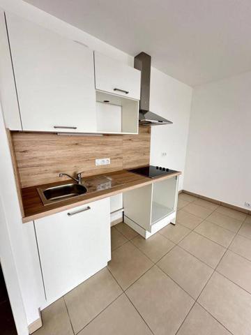 Appartement 2 pièces                                        - 44200 Nantes Réf : 12538