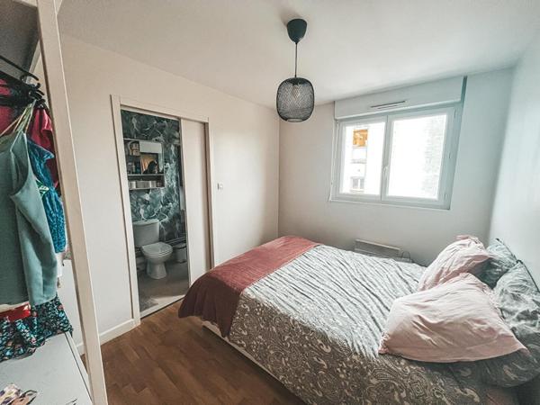 Appartement T2 MEUBLE avec balcon et stationnement