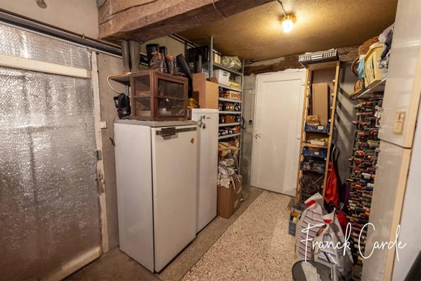 Superbe longère normande mêlant authenticité et modernité, dans un écrin de verdure