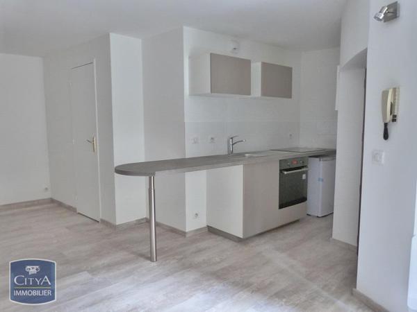 Appartement à louer 1 pièce 22.57m² Riom (63200)