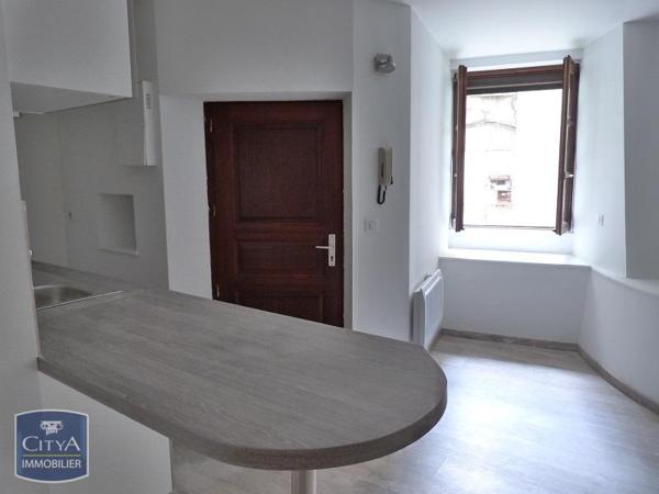 Appartement à louer 1 pièce 22.57m² Riom (63200)