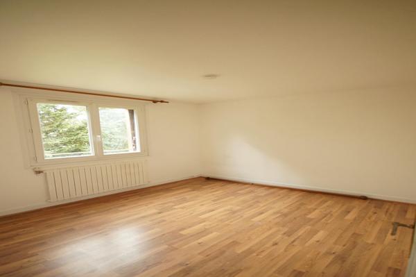 Appartement F4 de 70m² au calme , Le mesnil le roi Appartement F4 de 70m² au calme , Le mesnil le roi