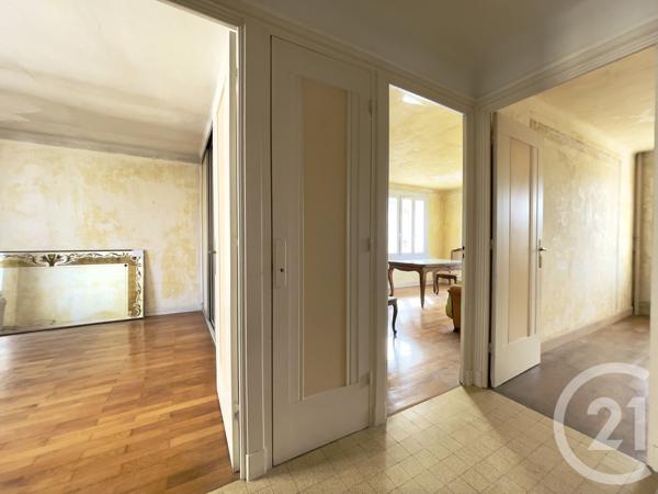 Appartement T3 à vendre  3 pièces - 69,83 m2 VILLEURBANNE - 69