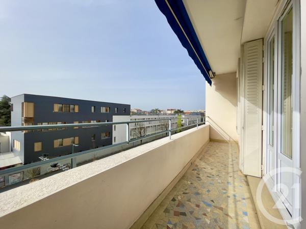 Appartement T3 à vendre  3 pièces - 69,83 m2 VILLEURBANNE - 69