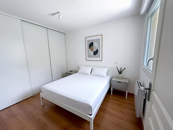 Idéal investisseur – Appartement T2 vendu loué avec stationnements.