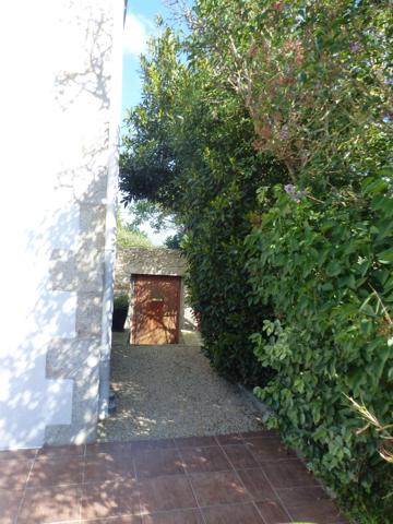 CHARMANT PIED A TERRE BORD DE MER PLEUMEUR BODOU