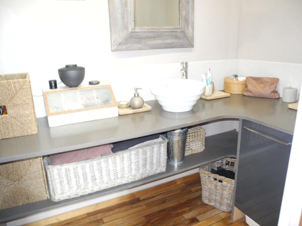 CHARMANT PIED A TERRE BORD DE MER PLEUMEUR BODOU