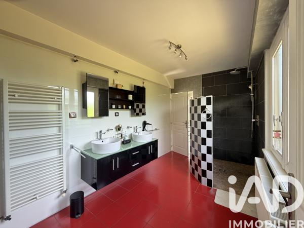 Maison à vendre 7 pièces 172 m² Saint-Germain-du-Plain