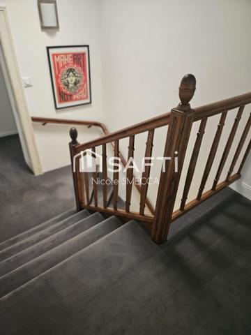 Maison mitoyenne,4 chambres,cuisine équipée,garage