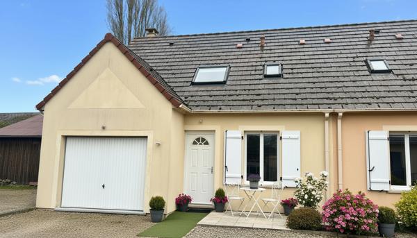 Maison à vendre à Nogent le Phaye - Référence T13184