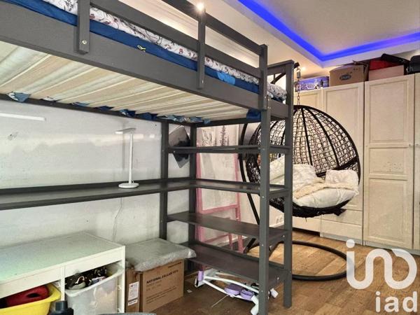 Appartement 2 pièces de 51 m² à Paris (75011)