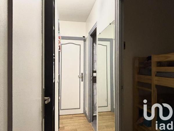 Appartement 2 pièces de 51 m² à Paris (75011)