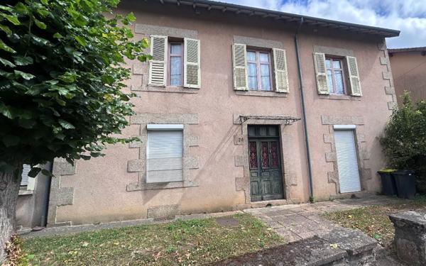 Immeuble à vendre    8 pièces • 350 m2 Aixe-sur-Vienne