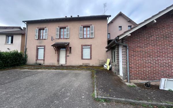 Immeuble à vendre    8 pièces • 350 m2 Aixe-sur-Vienne