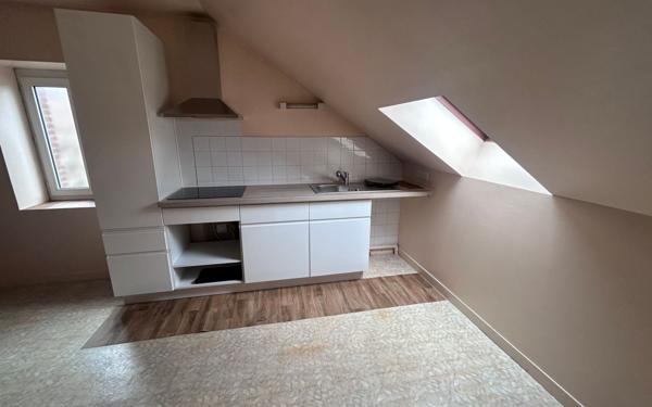 Immeuble à vendre    8 pièces • 350 m2 Aixe-sur-Vienne