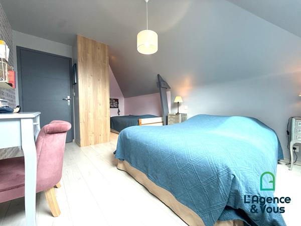 kervignac – maison contemporaine 5 chambres avec piscine, garage et grand jardin
