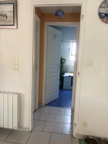 Location - Appartement Saint-Vaast-la-Hougue 50550 3 pièces 50 m 2