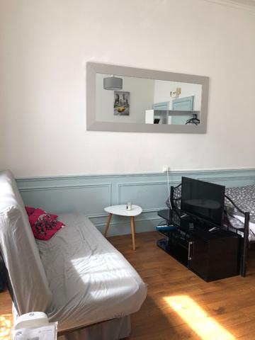 49000 ANGERS TYPE 1 MEUBLE - QUARTIER CENTRE VILLE